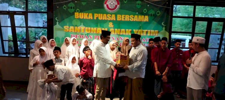 DPD KAI Jatim Buka Bersama dan Santunan Anak Yatim
