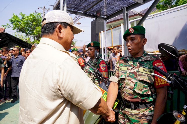Bagi 112 Motor ke Babinsa Pekalongan, Prabowo: Republik Kita Lahir dari Kekuatan Rakyat