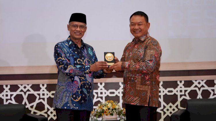 Jenderal TNI Dudung Abdurachman: Pemimpin yang Baik Selalu Diharapkan Anak Buah