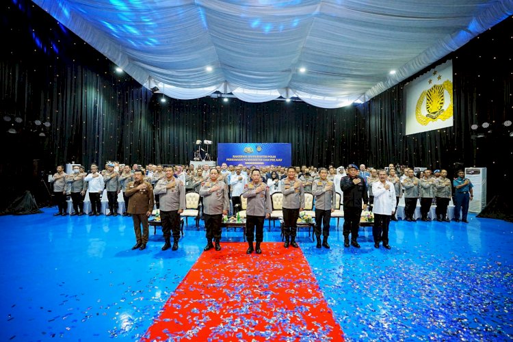 Presiden RI Intruksikan Mahfud MD Restrukturisasi Satgas Tim Penanganan TPPO, Listiyo Sigit Langsung Menjalani