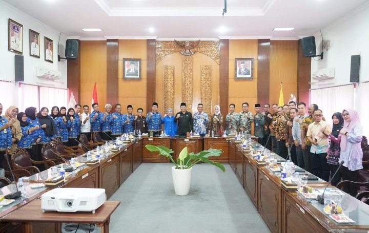 Kabupaten OKU Timur Sumsel Studi Tiru ke Kabupaten Sidoarjo, Subandi :