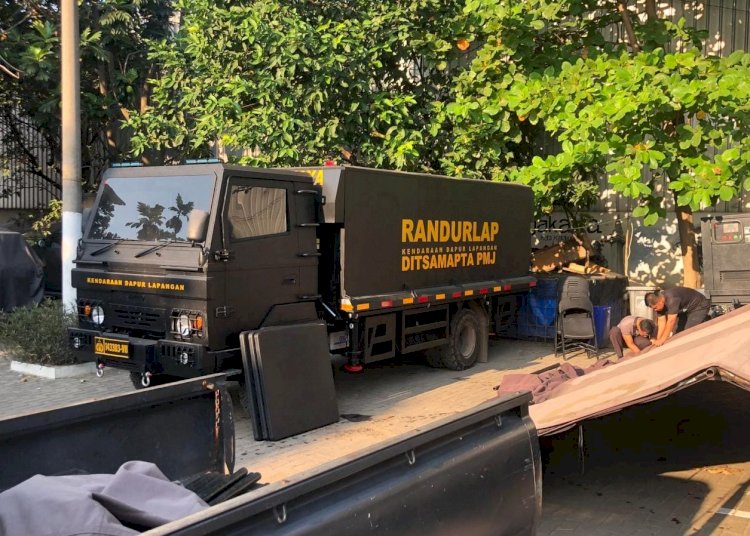 Polda Metro Jaya Siapkan Dapur Umum di Lokasi Kebakaran Kapuk Muara