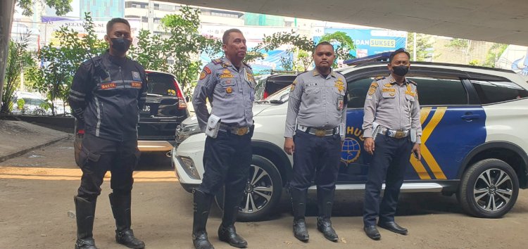 Sambut KTT ASEAN, Tiga Pilar Grogol Petamburan Lakukan Penertiban Kolong Jembatan Grogol