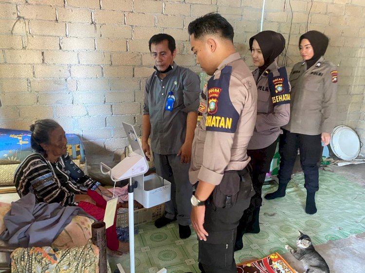 Di Rempang Warga Sambut Antusias Bakti Kesehatan Polri