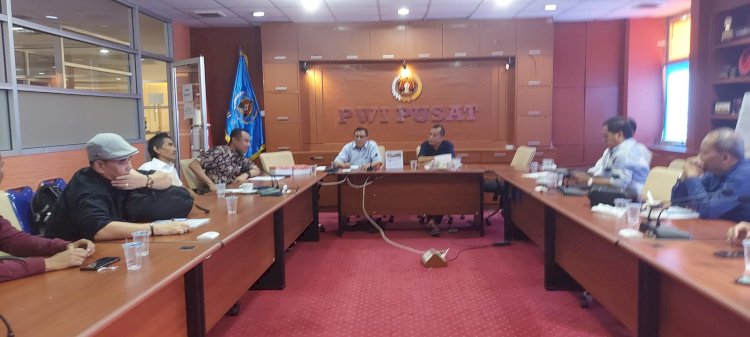 Hendry Ch Bangun Umumkan Kepengurusan PWI Periode 2023 – 2028