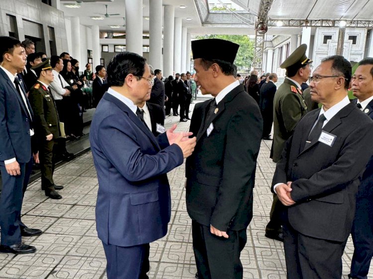 Wakili Presiden RI, Mentan Sampaikan Ucapkan Belasungkawa Pada Rakyat Vietnam