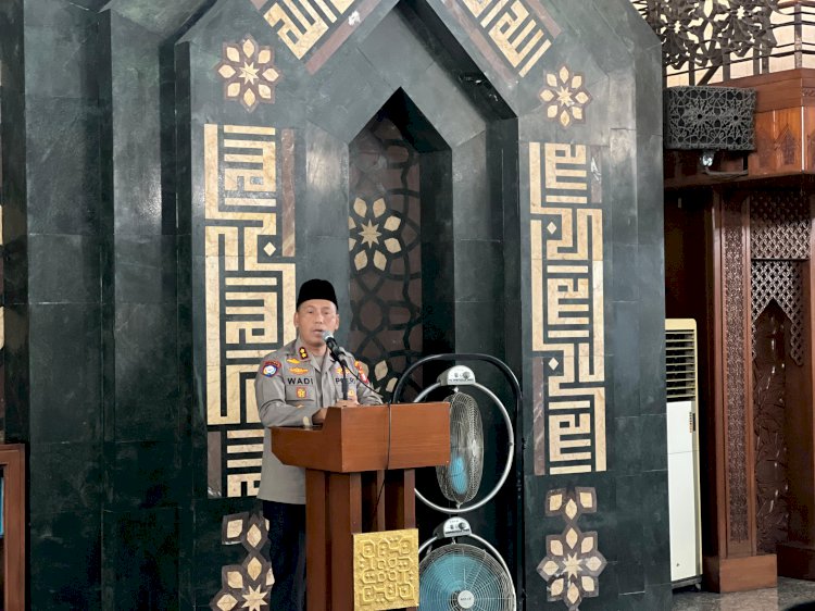 Ditbinmas Polda Metro Jaya Gelar Program Jumat Keliling di Mesjid At-Tin