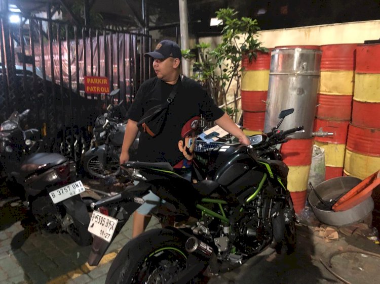 Aksi Sigap Polisi Bantu Warga Temukan Motor Yang Dicuri Ditambora Jakbar
