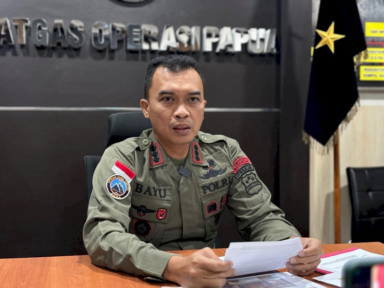 Satgas Ops Damai Cartenz-2024 Tangkap DPO KKB Puncak Mairon Tabuni di Bandara Ilaga
