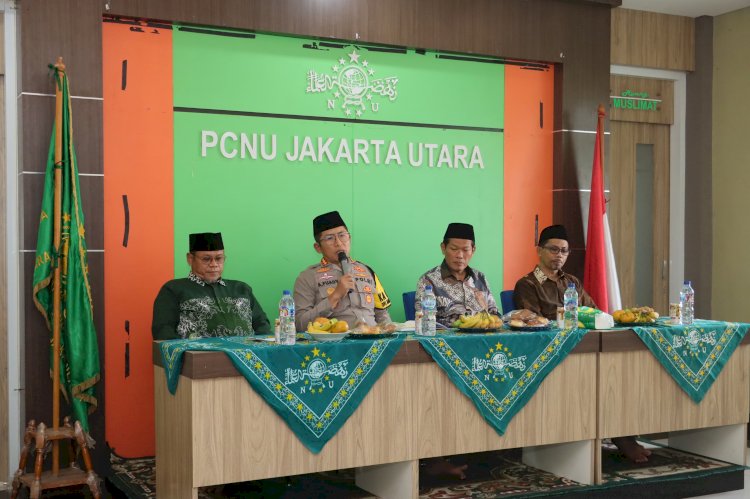 Kapolres Metro Jakarta Utara Silaturahmi Kediaman Habib Abdullah Bin Alwi Al Atthas, Pimpinan Majelis Ta'lim Wattaddzikir Qodrulatthas