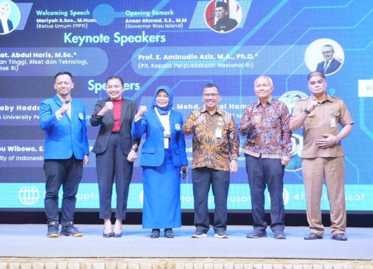 Perpustakaan Perguruan Tinggi Sebagai Pusat Pengembangan Pengetahuan dan Inovasi di Era Digital