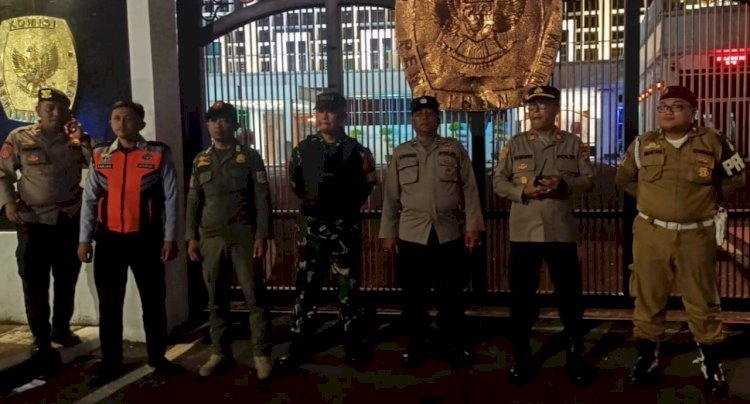 Menjelang Pilkada, Tiga Pilar Menteng Laksanakan Patroli di Kantor KPU