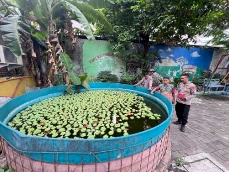 Panit Binmas bersama Anggota dan Kapolsubsektor Kayu Awet Polsek Johar Baru Patroli Kewilayahan