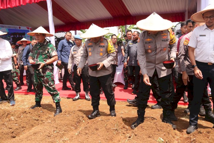 Kapolda Metro Jaya Dorong Ketahanan Pangan Lewat Pemanfaatan Lahan Pekarangan