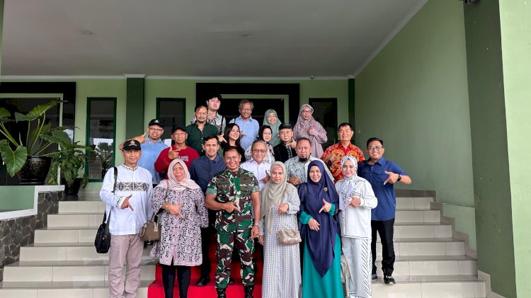 Pangdam XII/Tanjung Pura Jalin Keakraban dengan Alumni Lemhannas RI di Pontianak