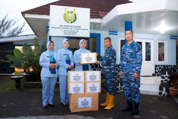 Salurkan Bantuan ke Kabupaten Cianjur, Aksi Kemanusiaan Bentuk Nyata Komitmen PIA Ardhya Garini Cabang 4/D.I Lanud Husein Sastranegara
