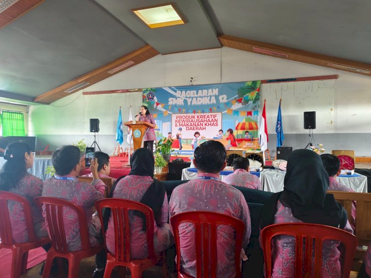 Produk Kreatif Kewirausahaan dan Makanan Khas Daerah di Sajikan Dalam Pagelaran Siswa SMK Yadika 12