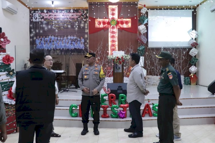 Kapolres Bersama Unsur Forkopimda Pekalongan Cek Gereja dan Pos Pengamanan Lilin Candi 2024