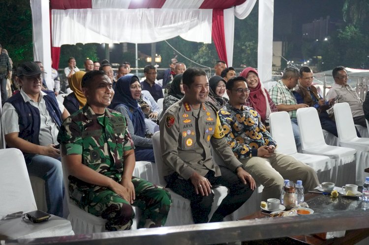 Dandim 0508/Depok Bersama Forkopimda Sambut Pergantian Tahun di Depok Open Space