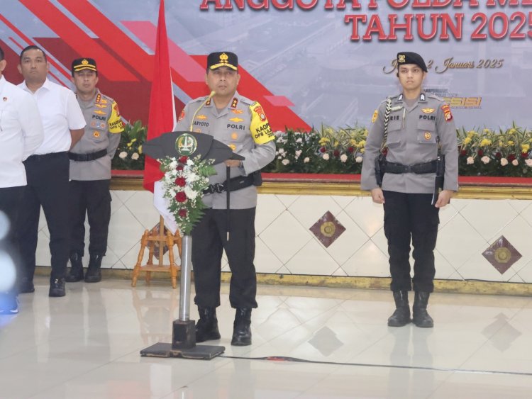 Pimpin Upacara PTDH, Kapolda Metro Jaya: Pentingnya Menjaga Integritas dan Tanggung Jawab Sebagai Anggota Polri
