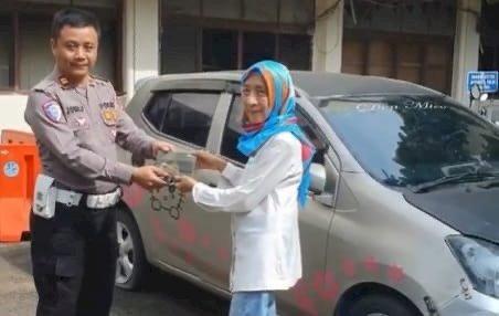 Toyota Agya Hilang Sejak 2018 Kembali, Pemilik Tak Kuasa Tahan Haru