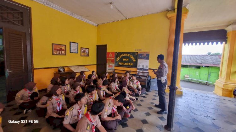 Puluhan Pelajar Saka Bhayangkara Ikuti Edukasi Kesadaran Lalu Lintas