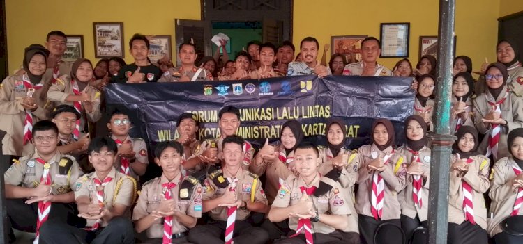Puluhan Pelajar Saka Bhayangkara Ikuti Edukasi Kesadaran Lalu Lintas