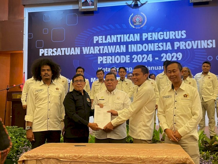 Pengurus PWI Banten Resmi Dilantik, Hendry: Kembalikan Marwah Organisasi Pers yang Profesional