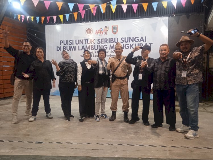 “Sebuah Jaket Berlumuran Darah” dan Wetland Square pun bergelora, Catatan A. R. Loebis