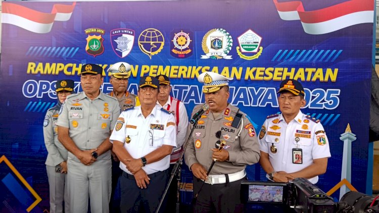 Wamenhub dan Kakorlantas Polri Cek Kesiapan Angkutan Lebaran di Terminal Pulogebang