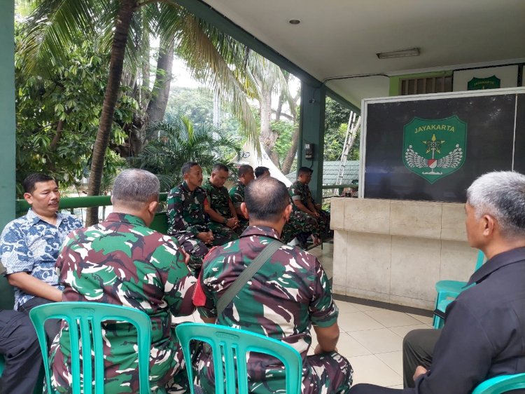 Sambut Bulan Suci Ramadhan 1446 H Koramil 01/Menteng Bersama Warga Sekitar Gelar Tradisi Munggahan