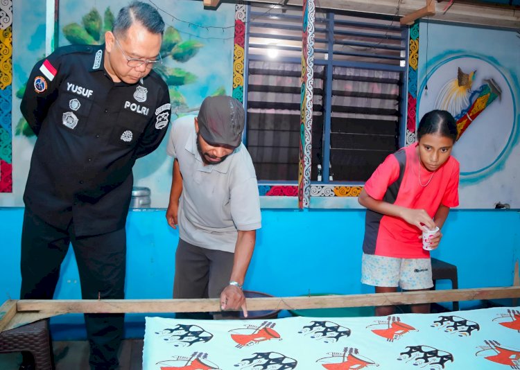 Kasatgas Humas Ops Damai Cartenz-2025: Pentingnya Menjaga dan Melestarikan Batik Papua Sebagai Warisan Budaya Indonesia