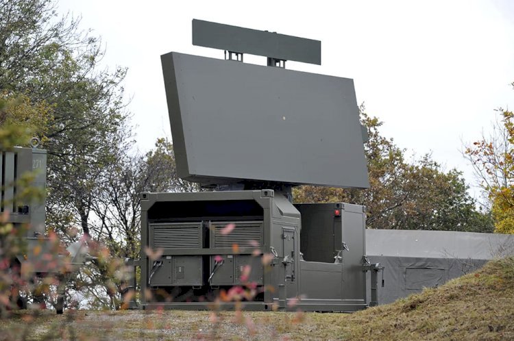 Menhan Prabowo Akuisisi 13 Radar Ground Control Interception