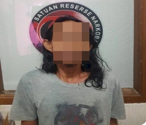 Seorang Buruh diduga Pemakai Ganja, di Amankan Polisi Pekalongan