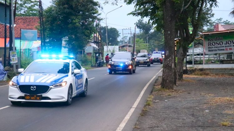 Berikan Rasa Aman Nyaman Kepada Masyarakat, Kapolres Pekalongan Pimpin Patroli Ngabuburit
