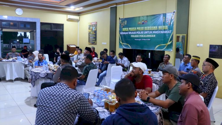Polres Pekalongan Gelar Buka Bersama Awak Media dan Bagi Takjil Gratis Untuk Masyarakat