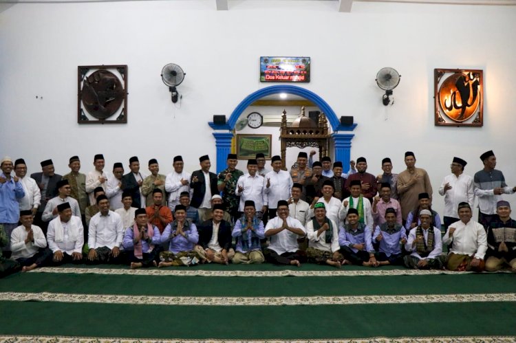 Dandim 0508/Depok Buka Puasa Bersama dan Tarawih Keliling Bersama Forkopimda di Masjid Ar Rahmah