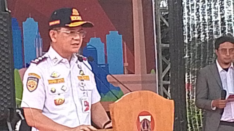 Gubernur DKI Jakarta Lepas Ribuan Pemudik Gratis