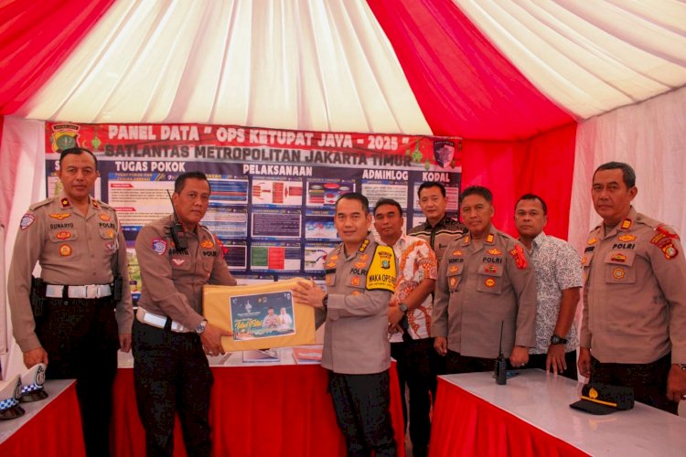 Wakapolres Metro Jakarta Timur cek Pospam H. Naman Duren Sawit, Tinjau Arus Mudik