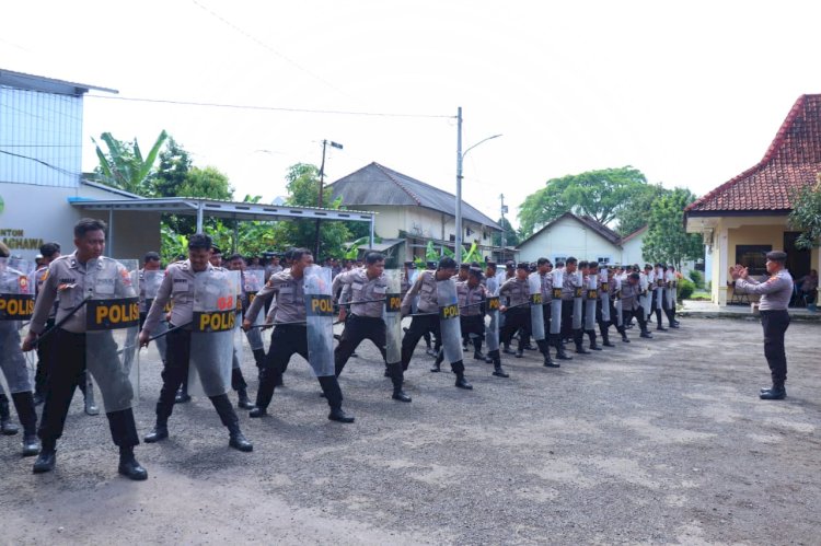 Polres Pekalongan Gelar Latihan Kompi Dalmas dan Peleton POH Raimas