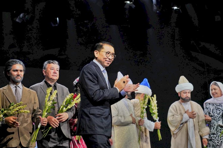 Fadli Zon: Teater Imam Al-Bukhari dan Sukarno Jadi Simbol Eratnya Hubungan Budaya Indonesia–Uzbekistan