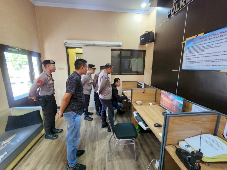 Tingkatkan Pelayanan Masyarakat, Kapolres Pekalongan Cek Ruang SPKT