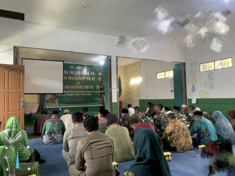 Satgas Ops Damai Cartenz-2025 Menghadiri Halal Bihalal dan Harlah ke-79 Muslimat NU