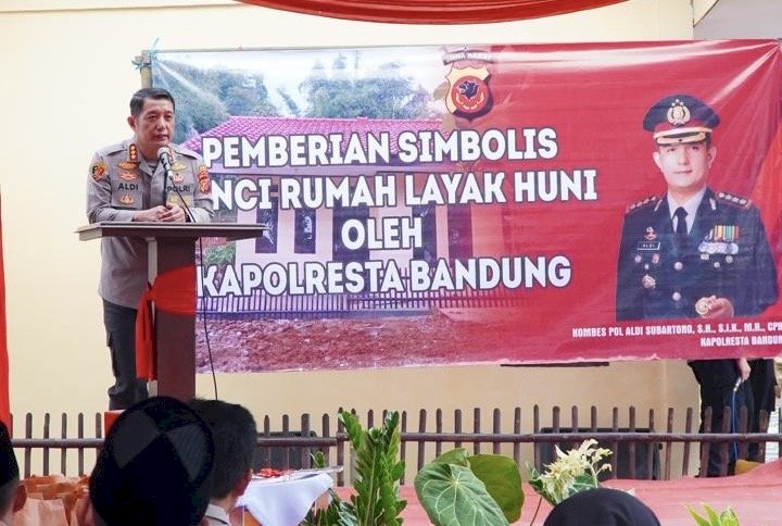 Polisi di Bandung 'Patungan', Biayai Perbaikan Rumah Warga Korban Gempa