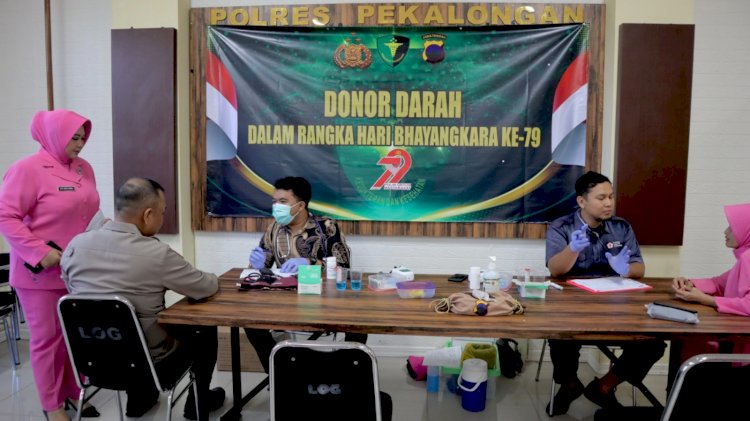 Menyambut HUT Bhayangkara Ke -79 Polres Pekalongan Gelar Bakti Sosial Donor Darah