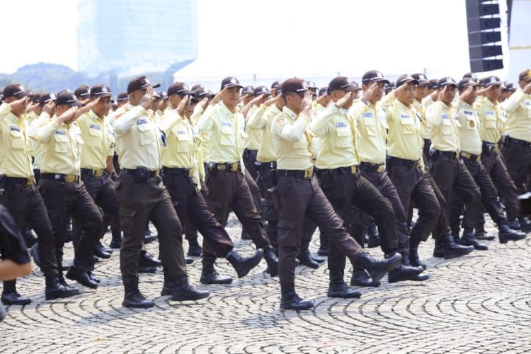 Satpam dan Potmas Ikut Ambil Bagian dalam Devile Hari Bhayangkara ke-79 di Monas