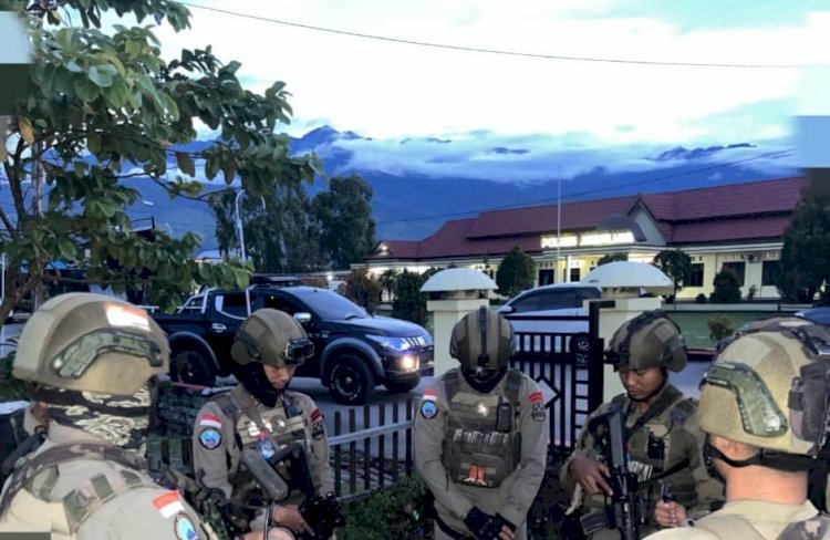 Satgas Ops Damai Cartenz Amankan Penanaman Jagung Serentak di Wamena